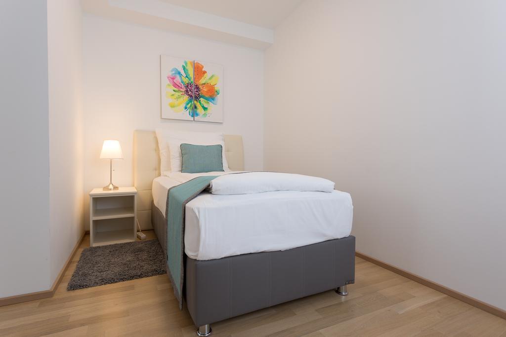 Mar Suite Apartments - Center Bécs Kültér fotó